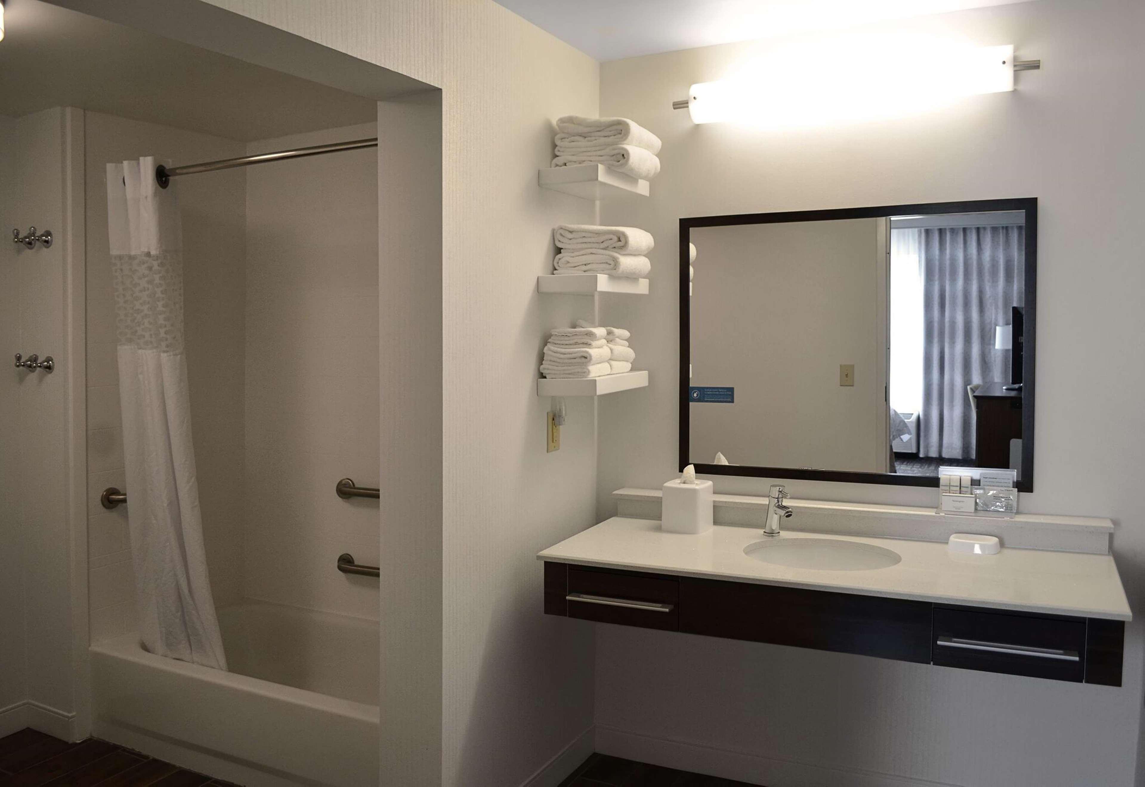 Hampton Inn & Suites Charlotte/Pineville Ngoại thất bức ảnh
