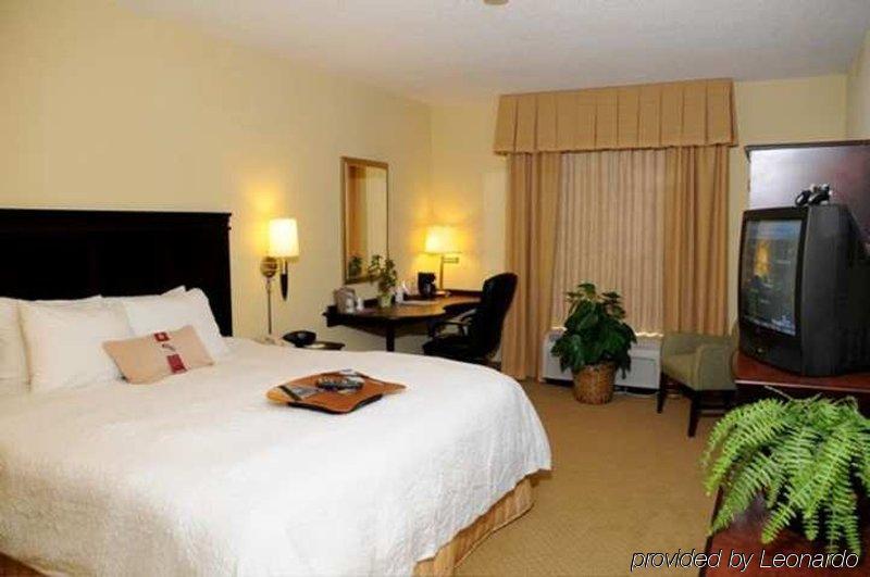Hampton Inn & Suites Charlotte/Pineville Phòng bức ảnh