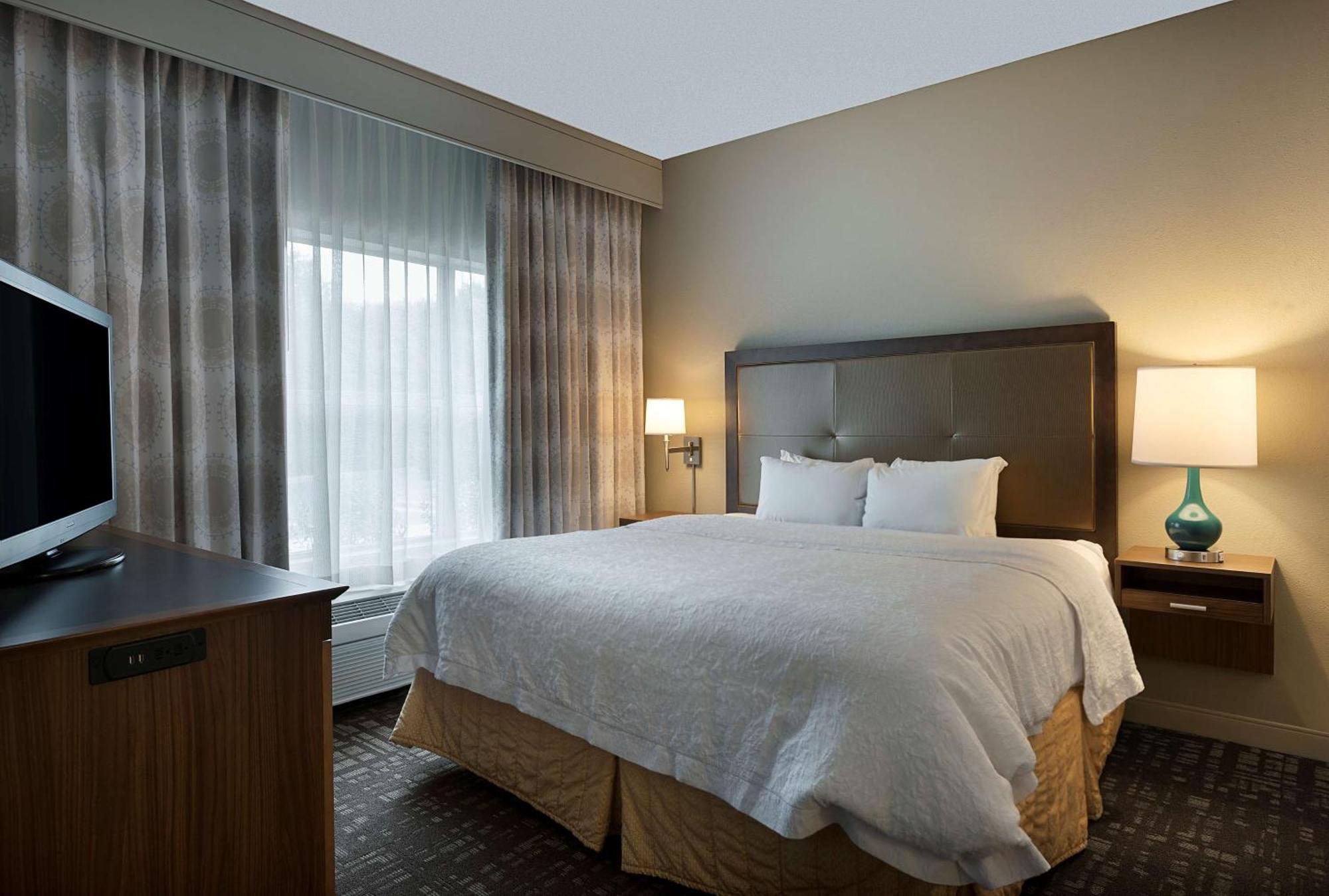 Hampton Inn & Suites Charlotte/Pineville Ngoại thất bức ảnh