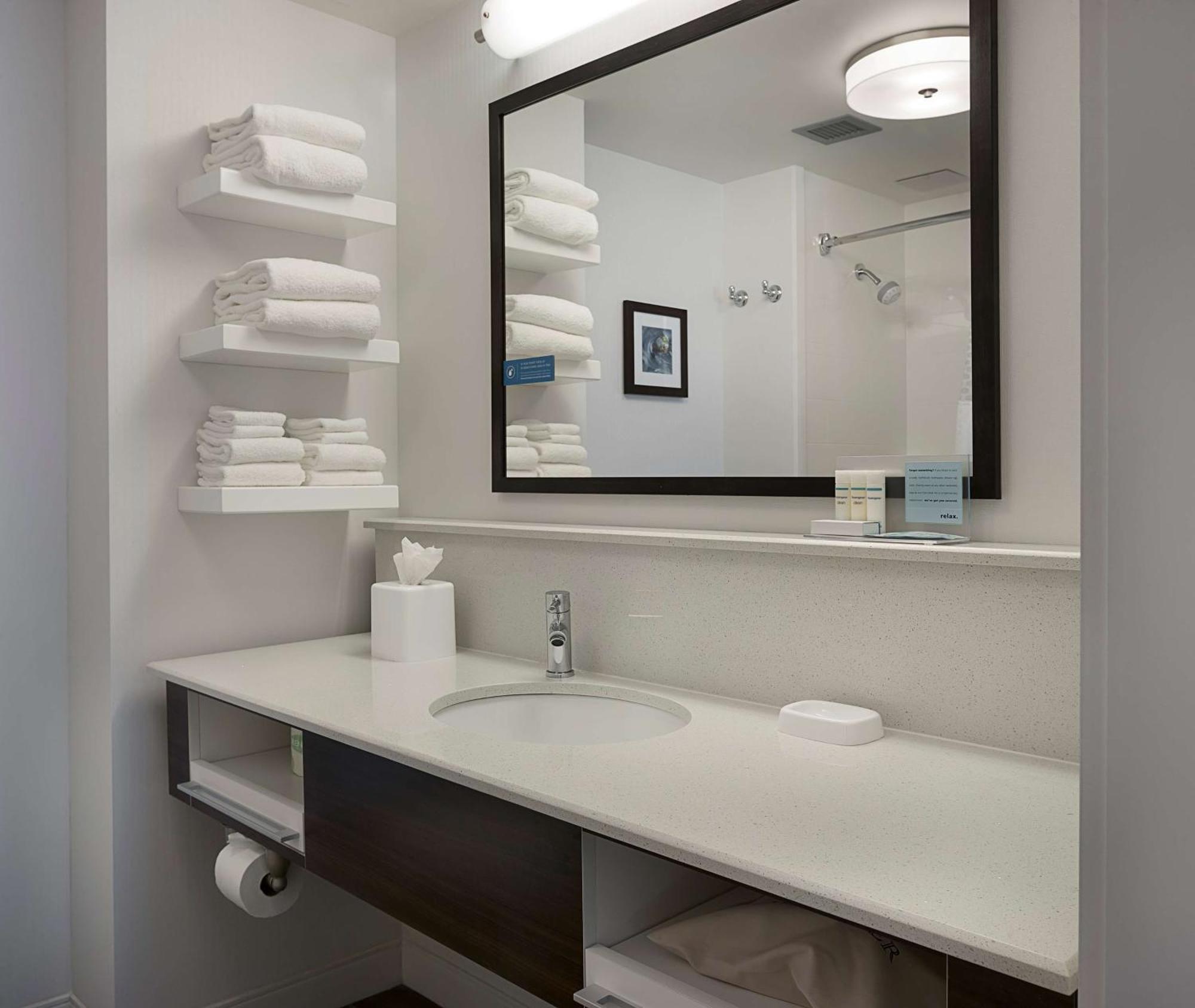 Hampton Inn & Suites Charlotte/Pineville Ngoại thất bức ảnh