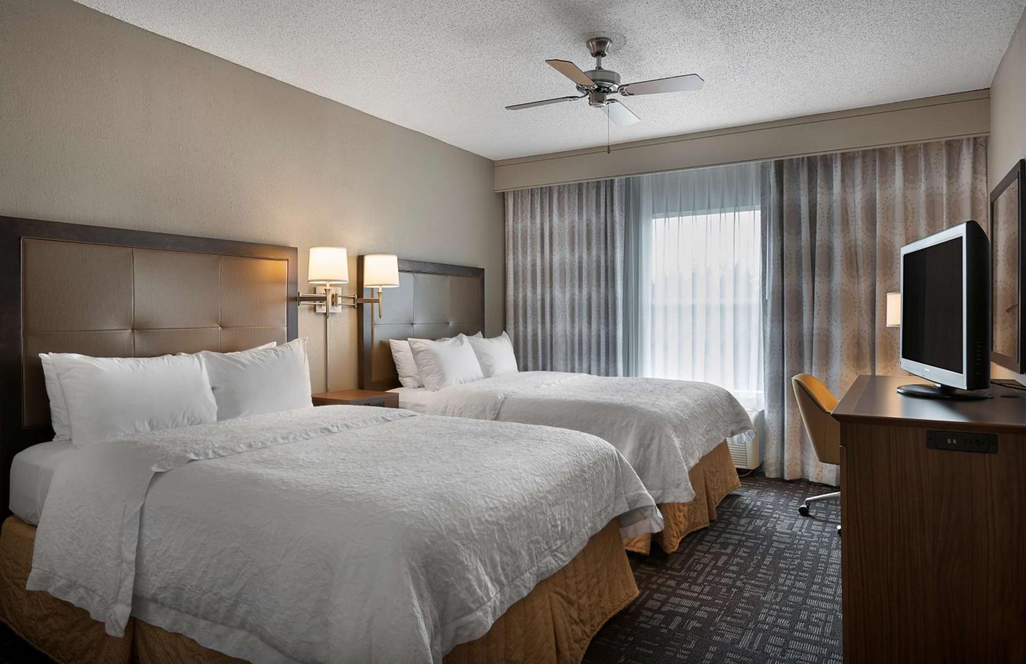 Hampton Inn & Suites Charlotte/Pineville Ngoại thất bức ảnh