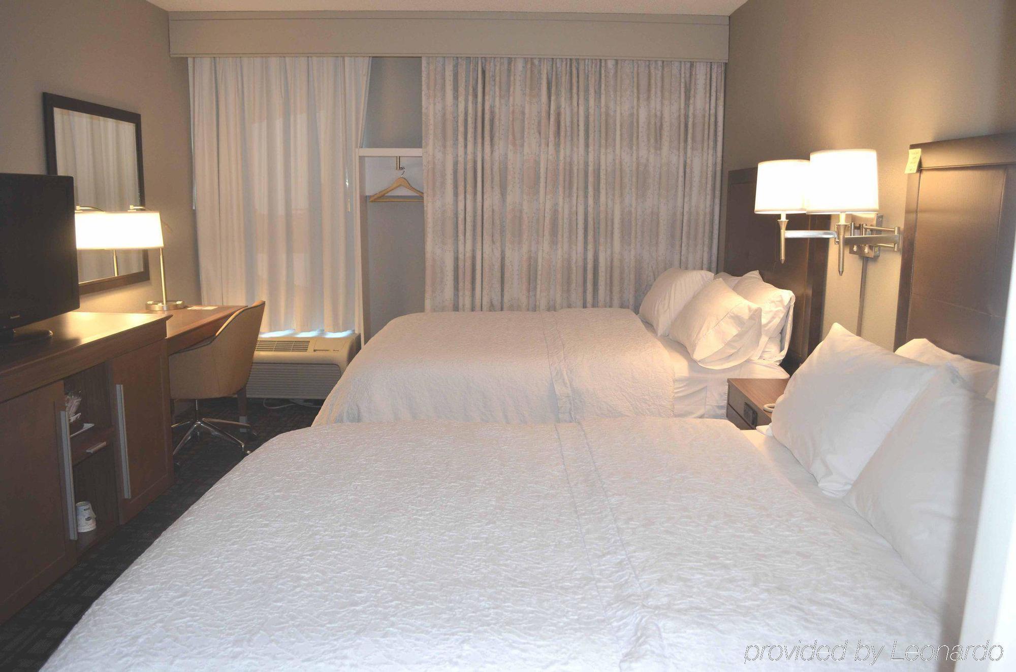 Hampton Inn & Suites Charlotte/Pineville Ngoại thất bức ảnh