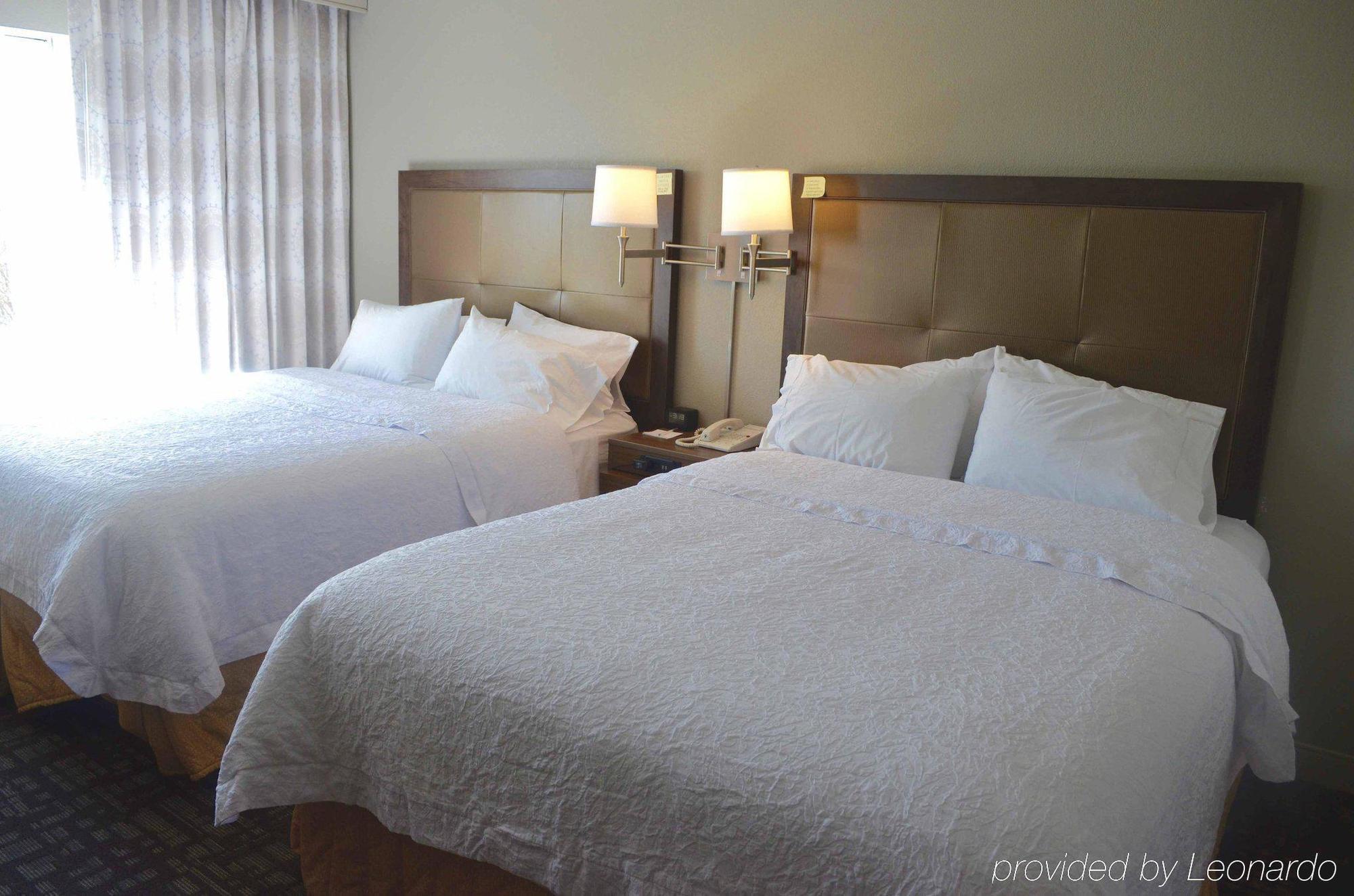 Hampton Inn & Suites Charlotte/Pineville Ngoại thất bức ảnh