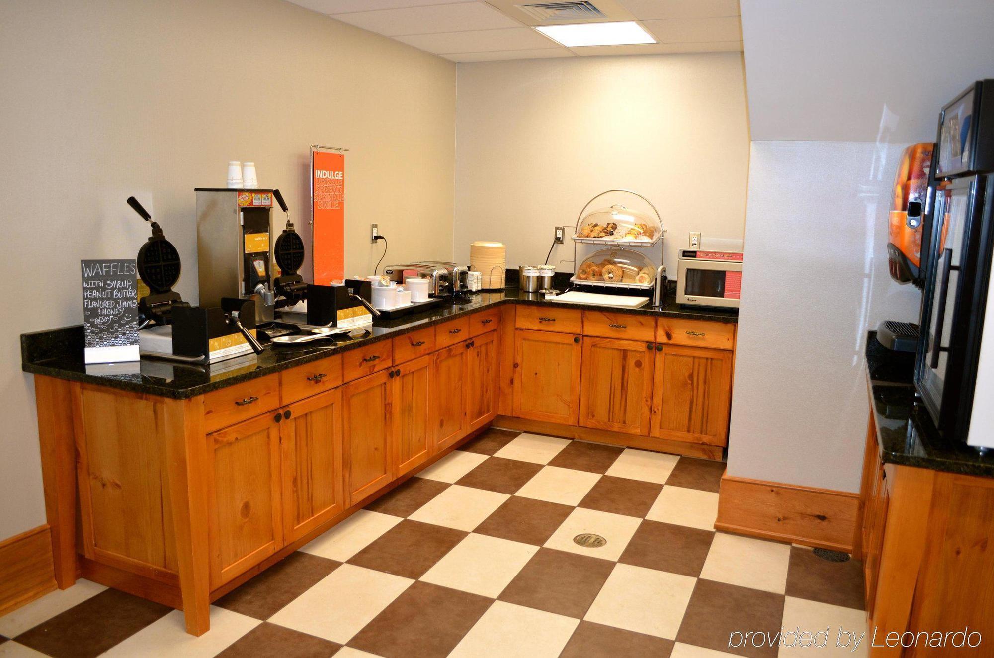 Hampton Inn & Suites Charlotte/Pineville Ngoại thất bức ảnh